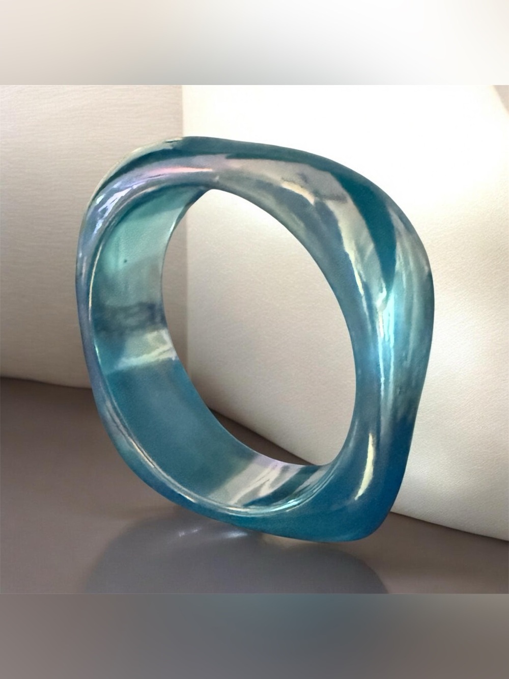 Soli Echo Iridescent Blue Resin Bangle Bracelet